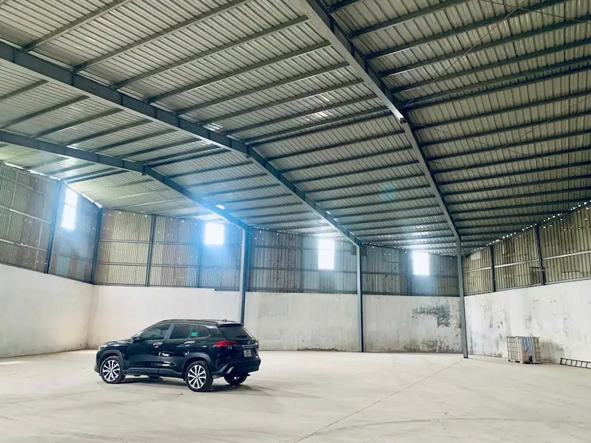 Cho thuê 1650m2 nhà kho tại Phú Nghĩa, Chương Mỹ