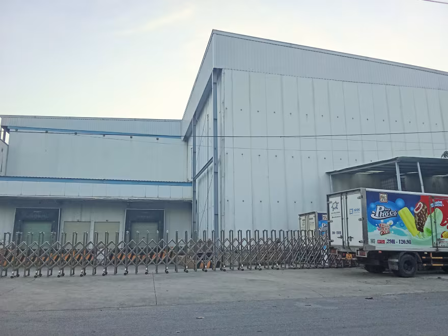 2500m2 kho xưởng KCN Quất Động - Hà Nội